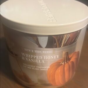 Bath & Body Works Pumpkin Vanilla Candle
